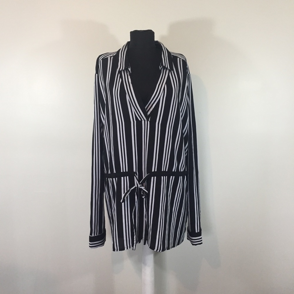 i jeans by Buffalo | woman’s long sleeve blouse